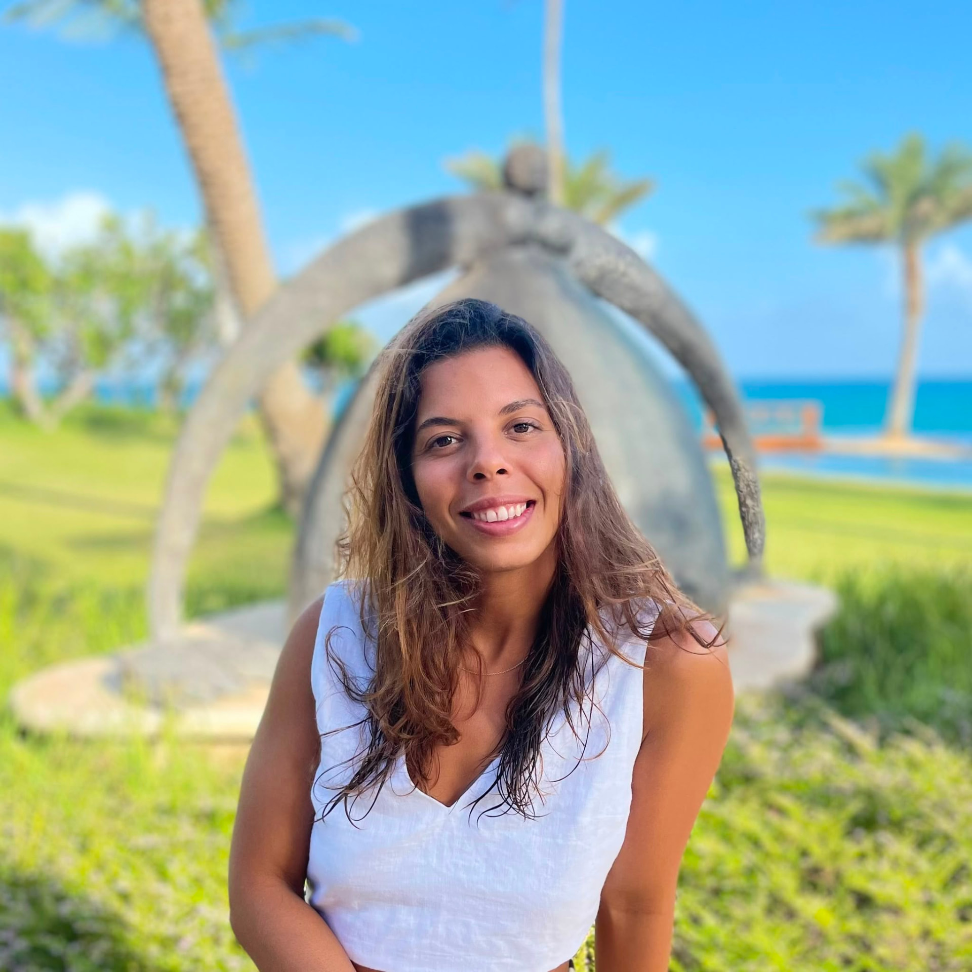 Retrato de Damaris Morales, Investigadora en Surf Health, Blue Health y Blue Prescribing