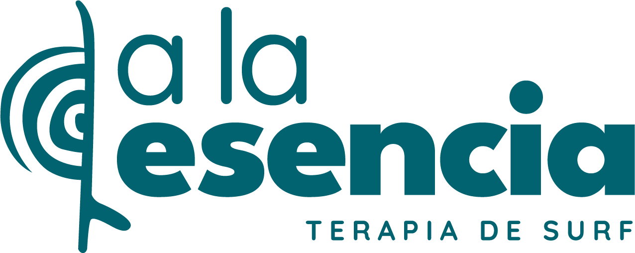 Logo de A La Esencia · Terapia de Surf
